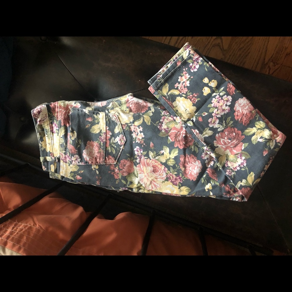 Women’s floral jeans